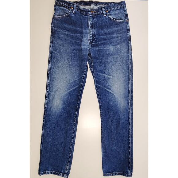 Wrangler Other - Wrangler Men’s 38x34 Straight Leg Jeans Medium Wash Distressed Y2K